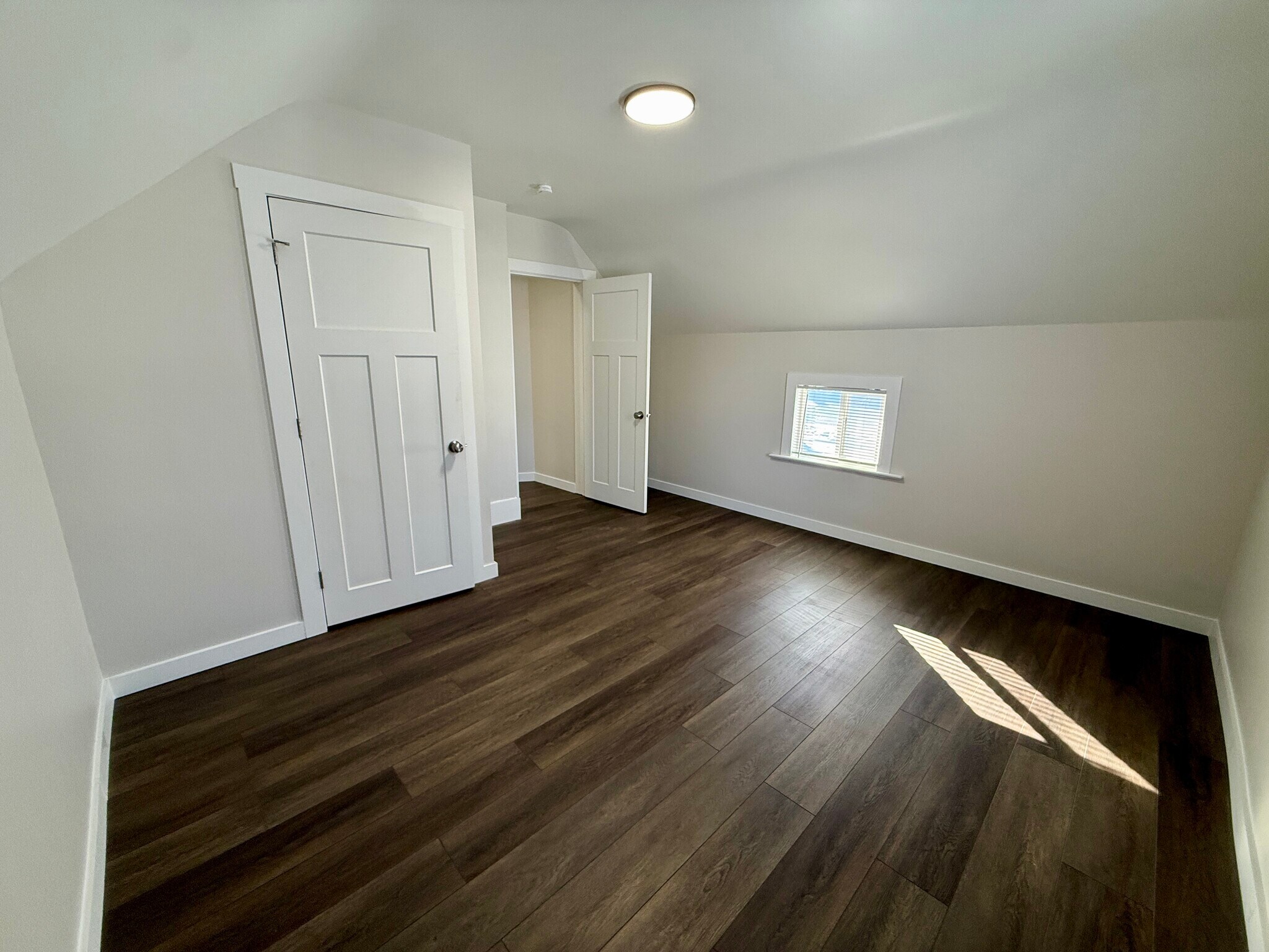 Building Photo - 427 Jefferson St