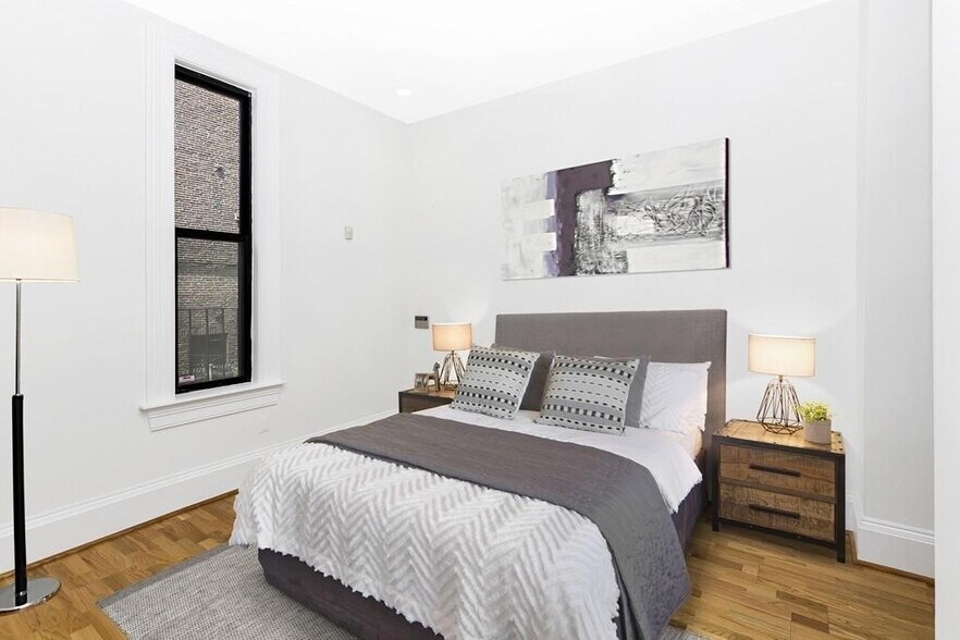 Building Photo - 305 Shawmut Ave