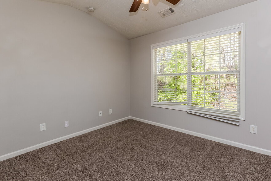 Building Photo - 507 Sapphire Valley Ln
