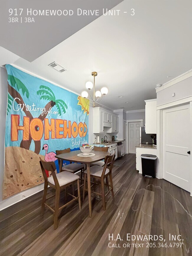 Building Photo - 917 Homewood Dr