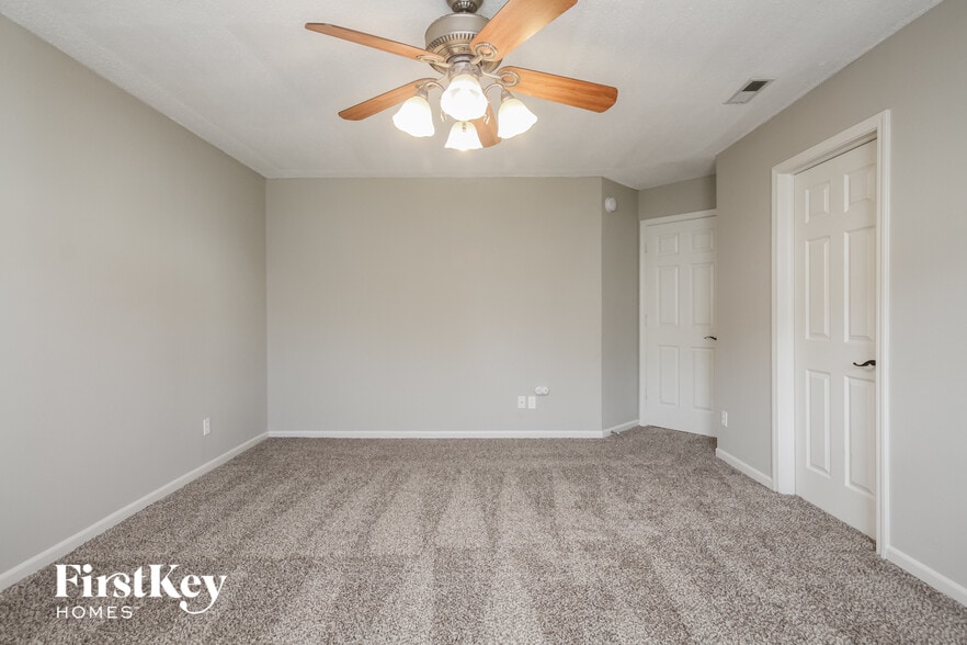 Building Photo - 2197 Westmere Dr