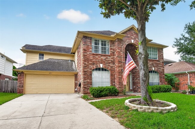 Building Photo - 6311 Drake Elm Dr
