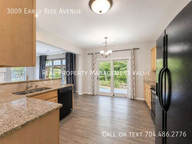 Building Photo - 3009 Early Rise Ave