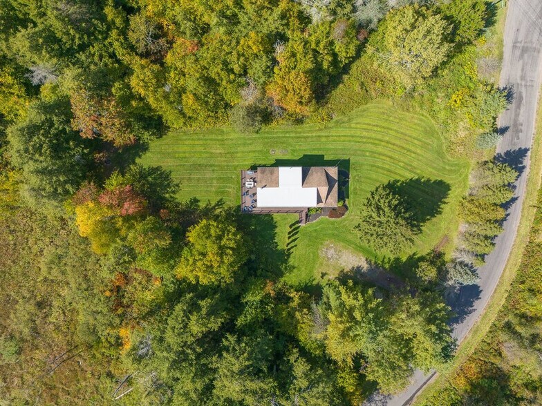 Building Photo - 2517 W Hubbell Hill Rd