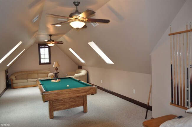Building Photo - 103 Trout Lily Ln