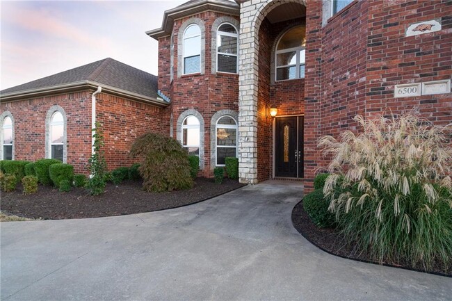 Building Photo - 6500 Riley Park Dr