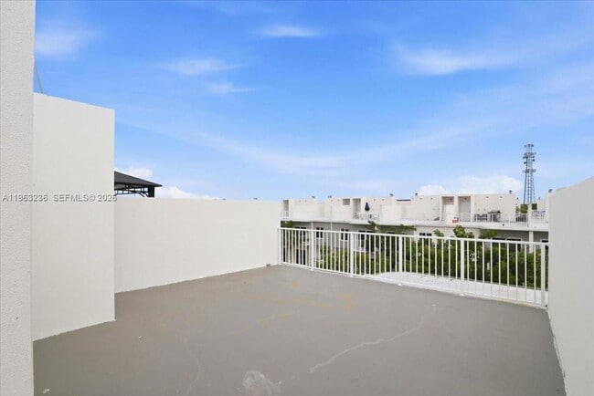 Building Photo - 25874 SW 144th Ct