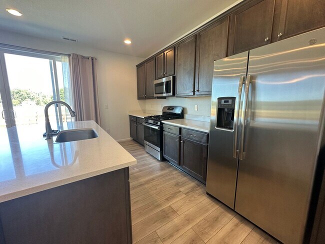 Building Photo - 7088 Preble Dr
