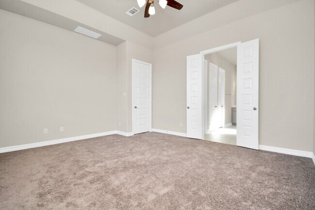 Building Photo - 4710 Austin Landing