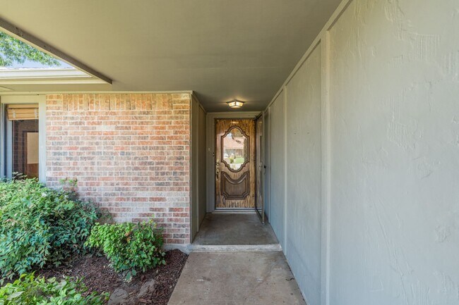 Building Photo - Well-Kept Home in Crosby Park Estates