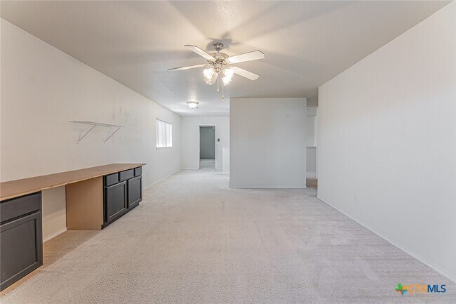 Building Photo - 514 Prospector Trl