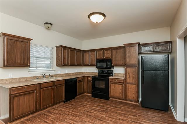 Building Photo - 210 Ridgeway Blvd