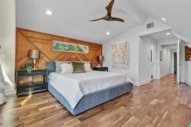 Building Photo - 2712 Oak Springs Dr