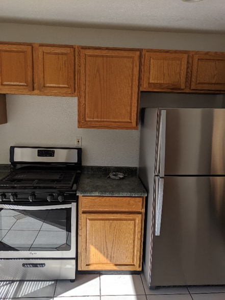 Building Photo - 7529 Walnut Dr