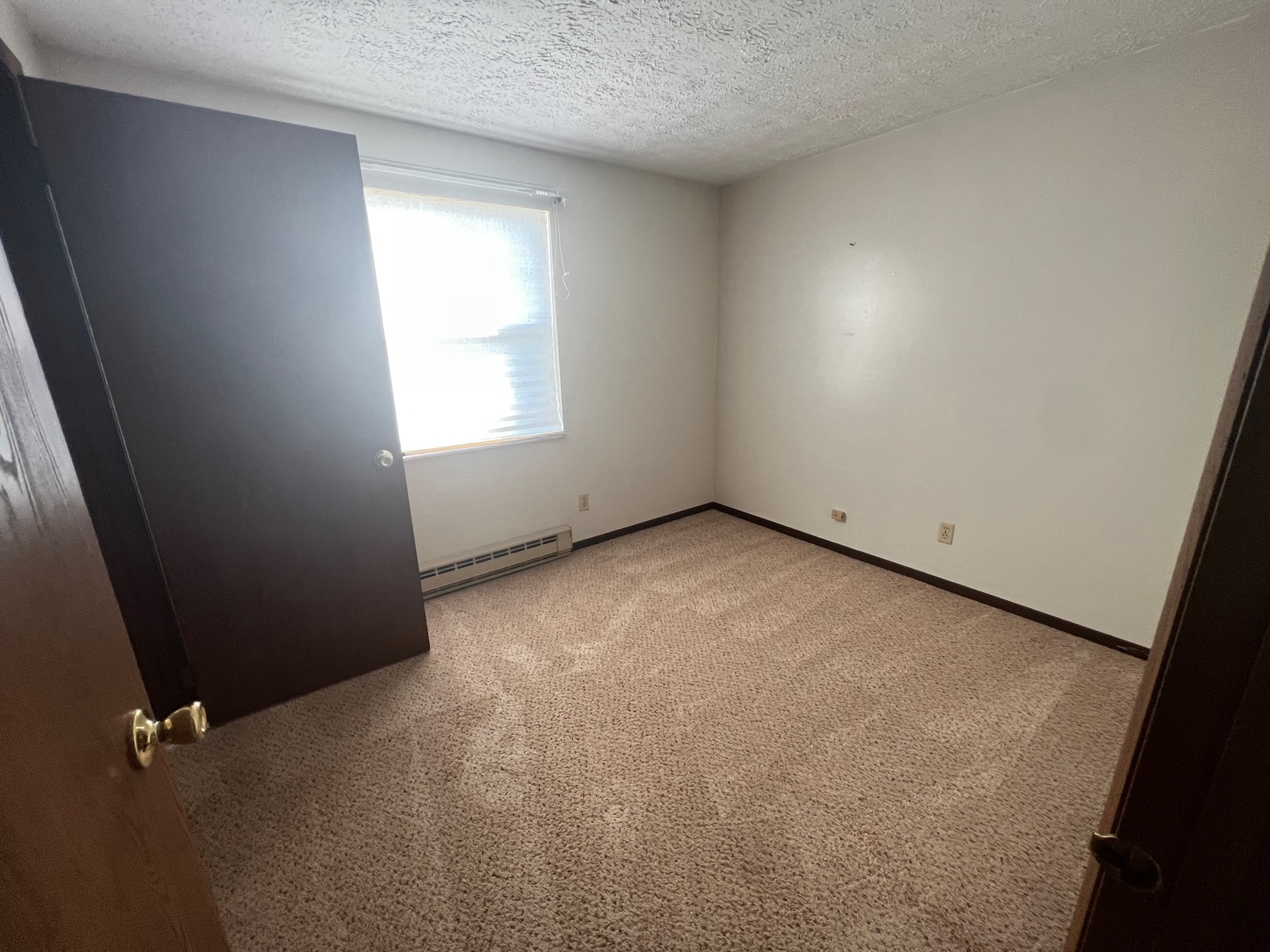 Building Photo - 700 Northwood Ct