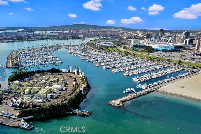 Building Photo - 1140 E Ocean Blvd