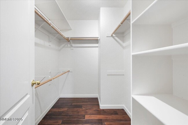 Building Photo - 17950 Drift Creek Ct