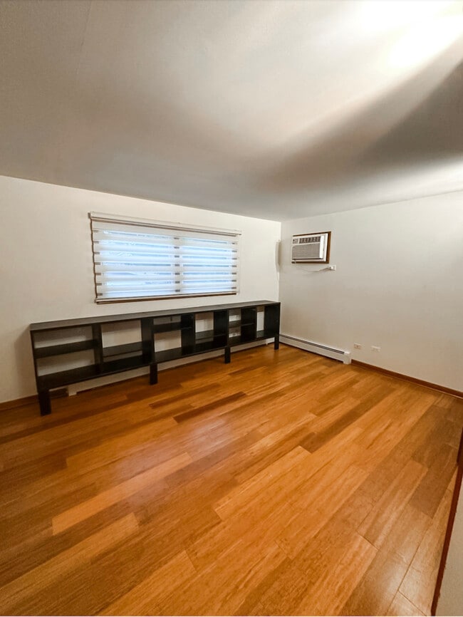 Building Photo - 4627 Eberly Ave