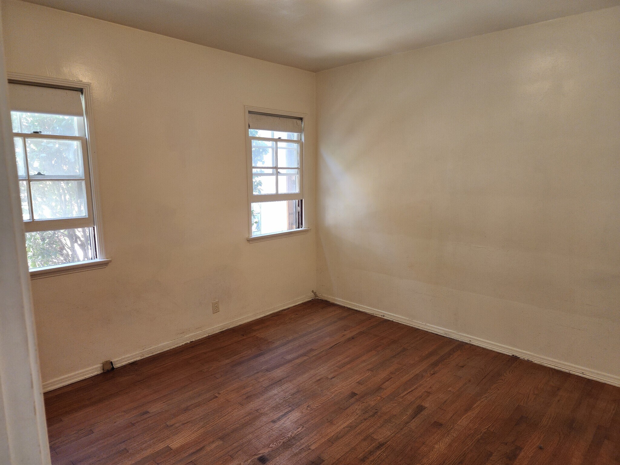 Building Photo - 7103 Flight Ave