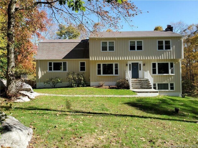 Primary Photo - 208 Guinea Rd