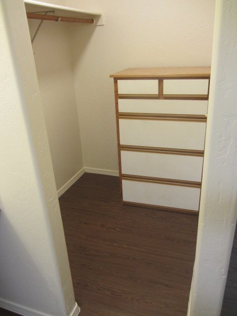 Building Photo - 51 S Maricopa St