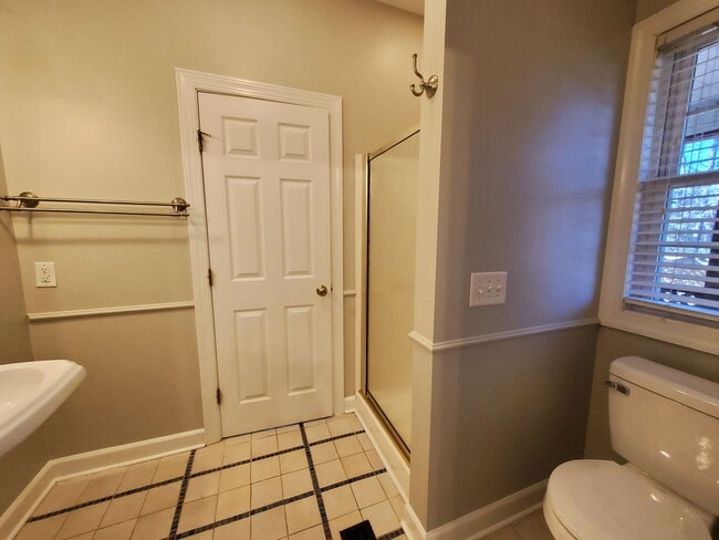 Building Photo - 958 Flynn McPherson Rd