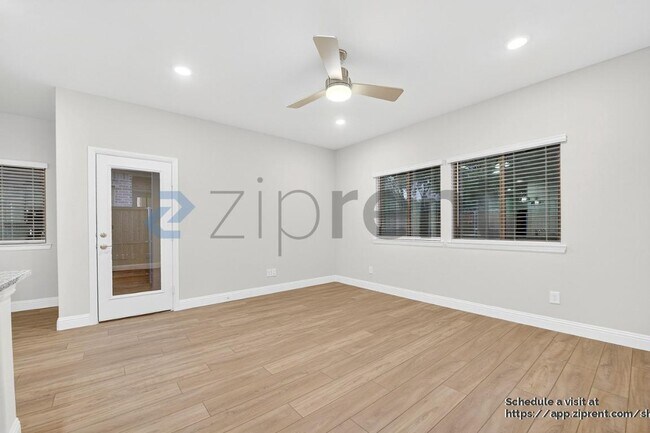 Building Photo - 212 Griffith Dr