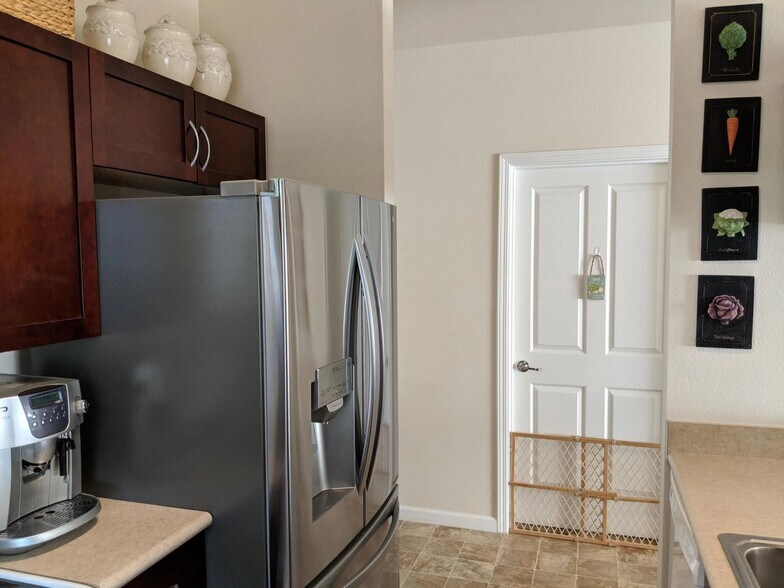 Building Photo - 125 Hoowaiwai Loop