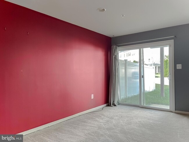 Building Photo - 45571 Catalina Ln