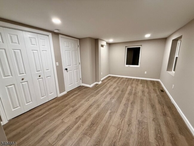 Building Photo - 264 Girard Ave