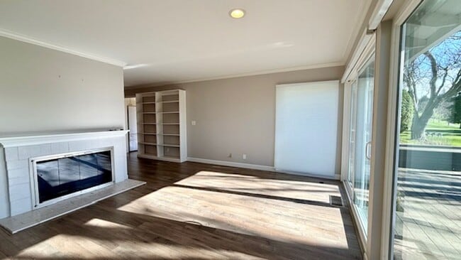 Building Photo - Gorgeous 2BD/2BA, Single-Story TH in Crow Canyon Country Club, Danville- Available NOW!