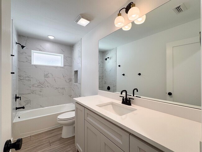 Building Photo - 1222 Sambar Lp