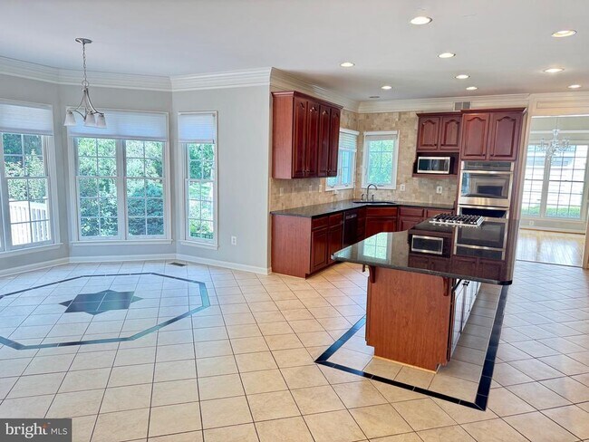 Building Photo - 14810 Ashby Oak Ct