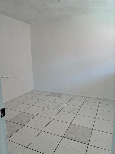 Building Photo - 19805 SW 114th Ave