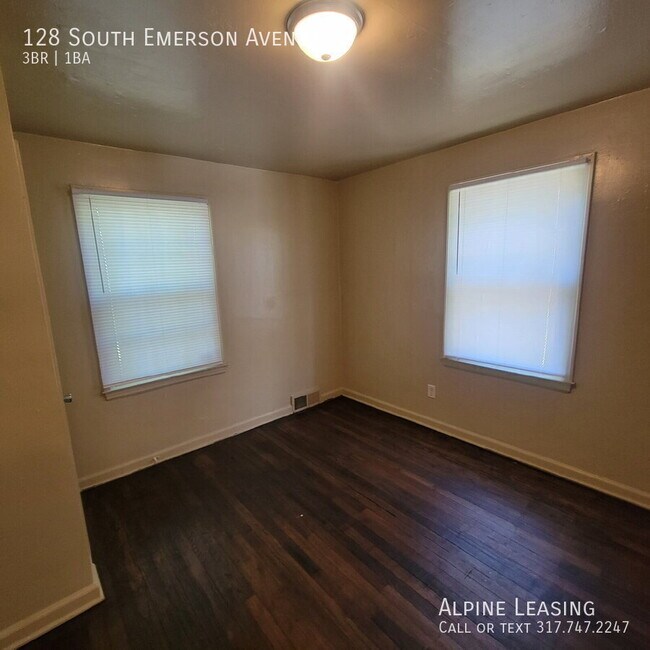 Building Photo - 128 S Emerson Ave