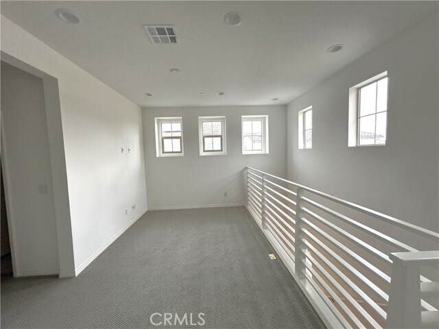 Building Photo - 4170 Powell Wy