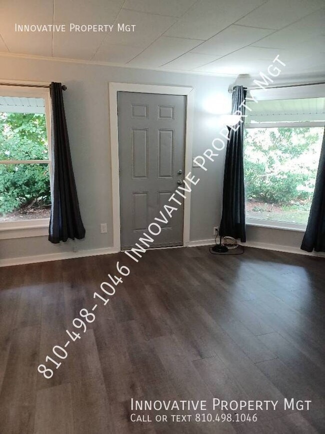 Building Photo - 120 E State St