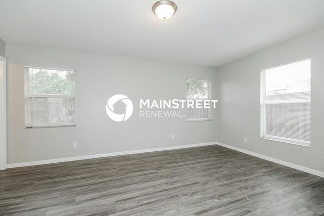 Building Photo - 4 Bedroom Pet-Friendly Home in Tampa, FL w...