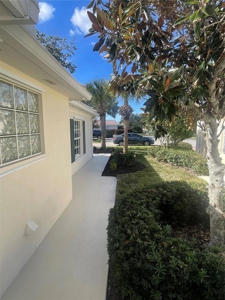 Building Photo - 5651 Modena Pl