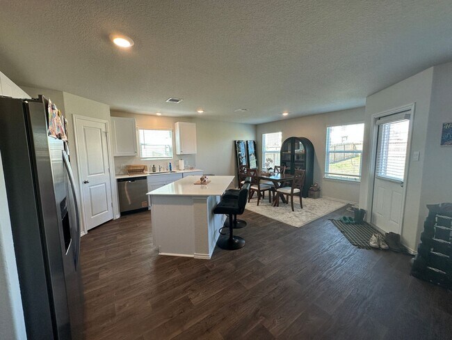 Building Photo - 7323 Perseus Brk