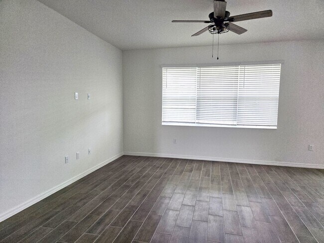 Building Photo - 3064 Sanctuary Dr