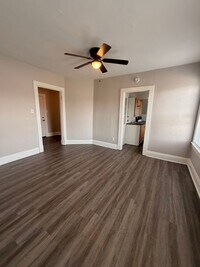 Building Photo - 7 Calloway St