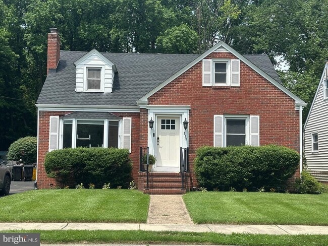 Primary Photo - 113 Deerwood Dr