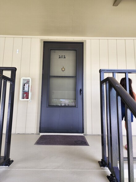 Building Photo - 28 Plantation Dr