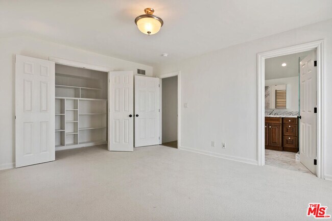 Building Photo - 18133 Wakecrest Dr