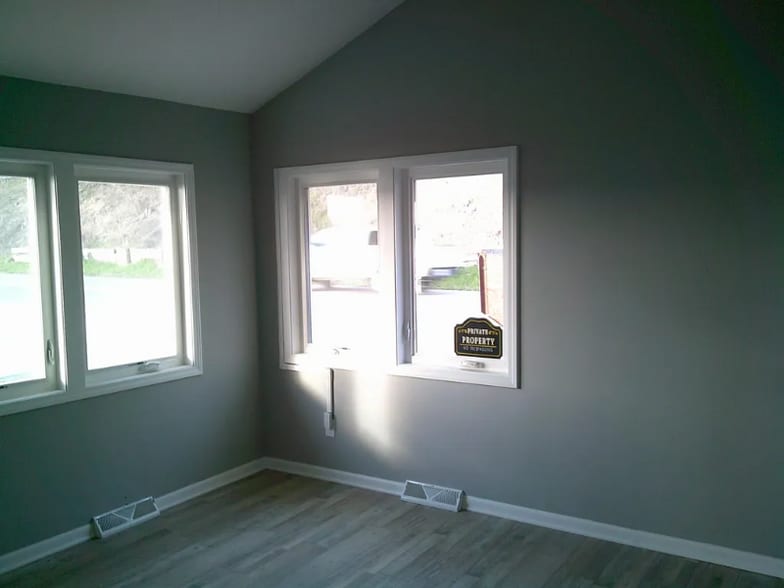 Building Photo - 7405 Lake Shore Dr