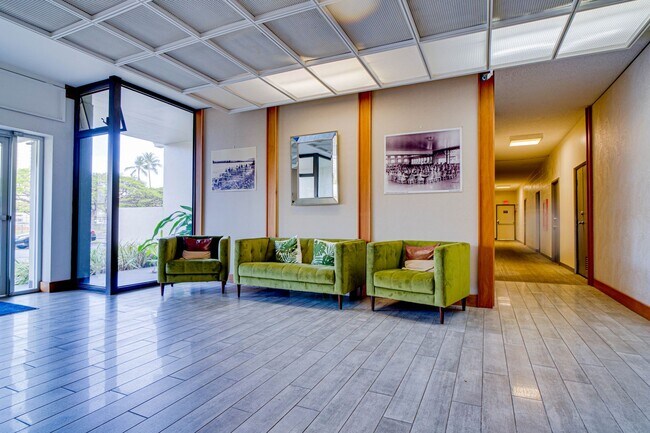 Building Photo - Fully-Furnished One Bedroom at Ala Wai Cove