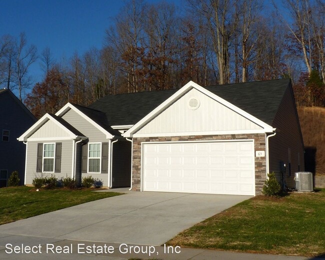 Primary Photo - 3 br, 2 bath House - 65 Ashton Bluff Cir