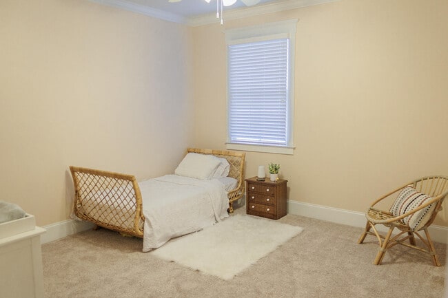 Building Photo - 908 Kestrel Dr