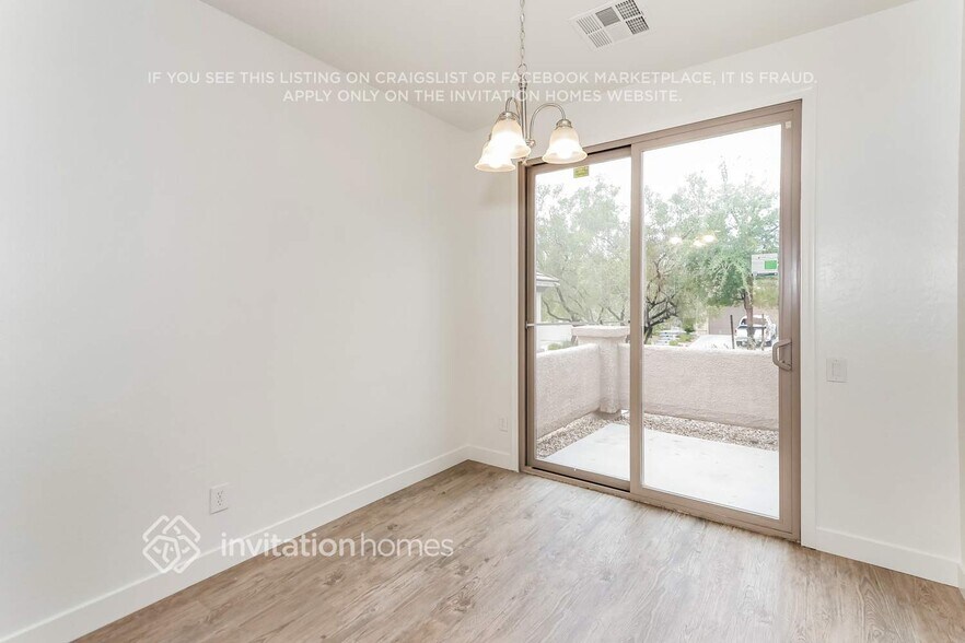 Building Photo - 2681 Rue Toulouse Ave